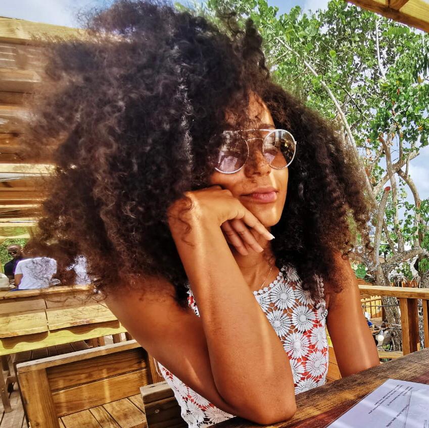 yael-selbonne-guy-tirolien-journaliste-femme-osez-capitaines-2